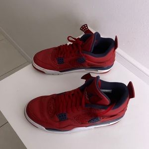 Jordan 4 Fiba